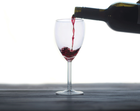 rødvin i glas
