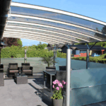 Terrasse med overdækning fra BASES