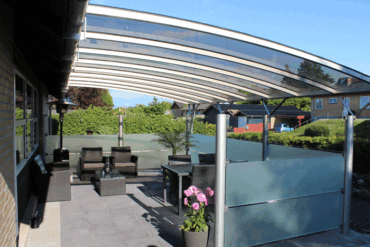 Terrasse med overdækning fra BASES